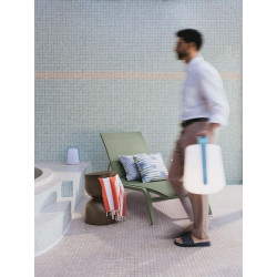Balad Akkuleuchte H 25 wohndesign berlin Alize liege und Piapolo Hocker