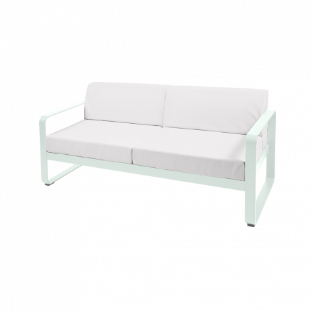 Sofa Bellevie von Fermob mit Stoff in Weißgrau und Gestell in Minze