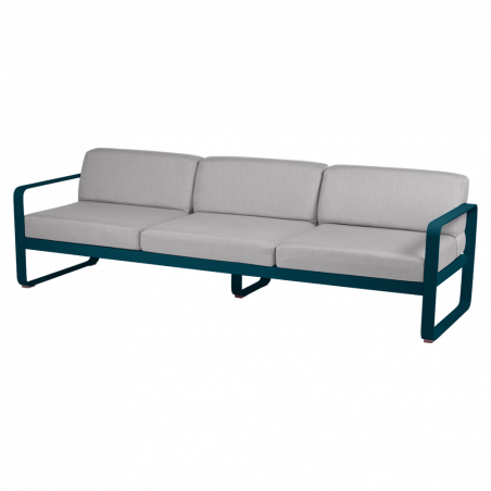 Sofa Bellevie von Fermob mit Stoff in Flannelgrau und Gestell in Acapulcoblau