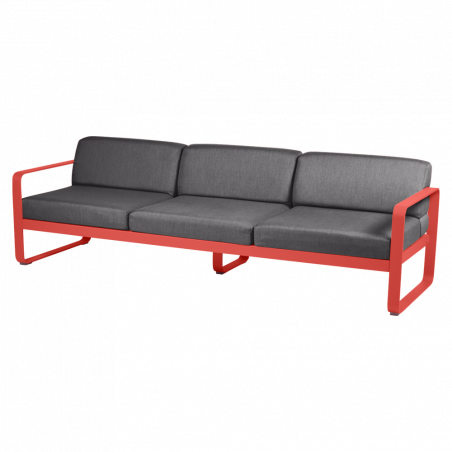 Sofa Bellevie von Fermob mit Stoff in Graphitgrau und Gestell in Capucine