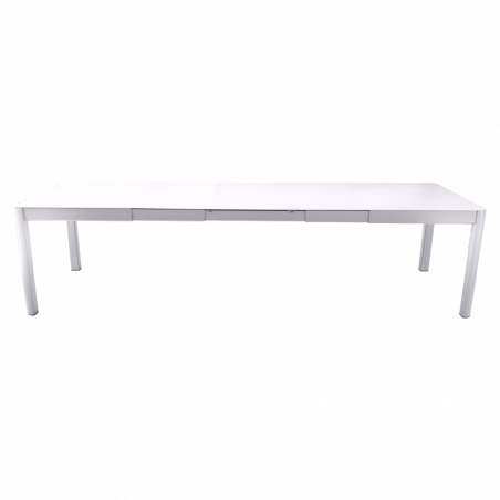Ausziehbarer Tisch Ribambelle von Fermob von 149cm auf 299cm erweiterbar in Baumwollweiß