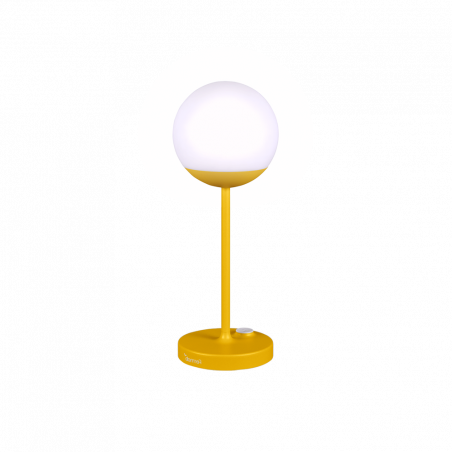 Akku Leuchte Mooon! von Fermob in Honig