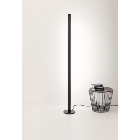 Stehleuchte 40x40 von Gera in Aluminium schwarz
