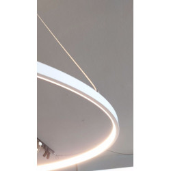 Detailaufnahme der LEDs der Pendelleuchte Messina von Top Light