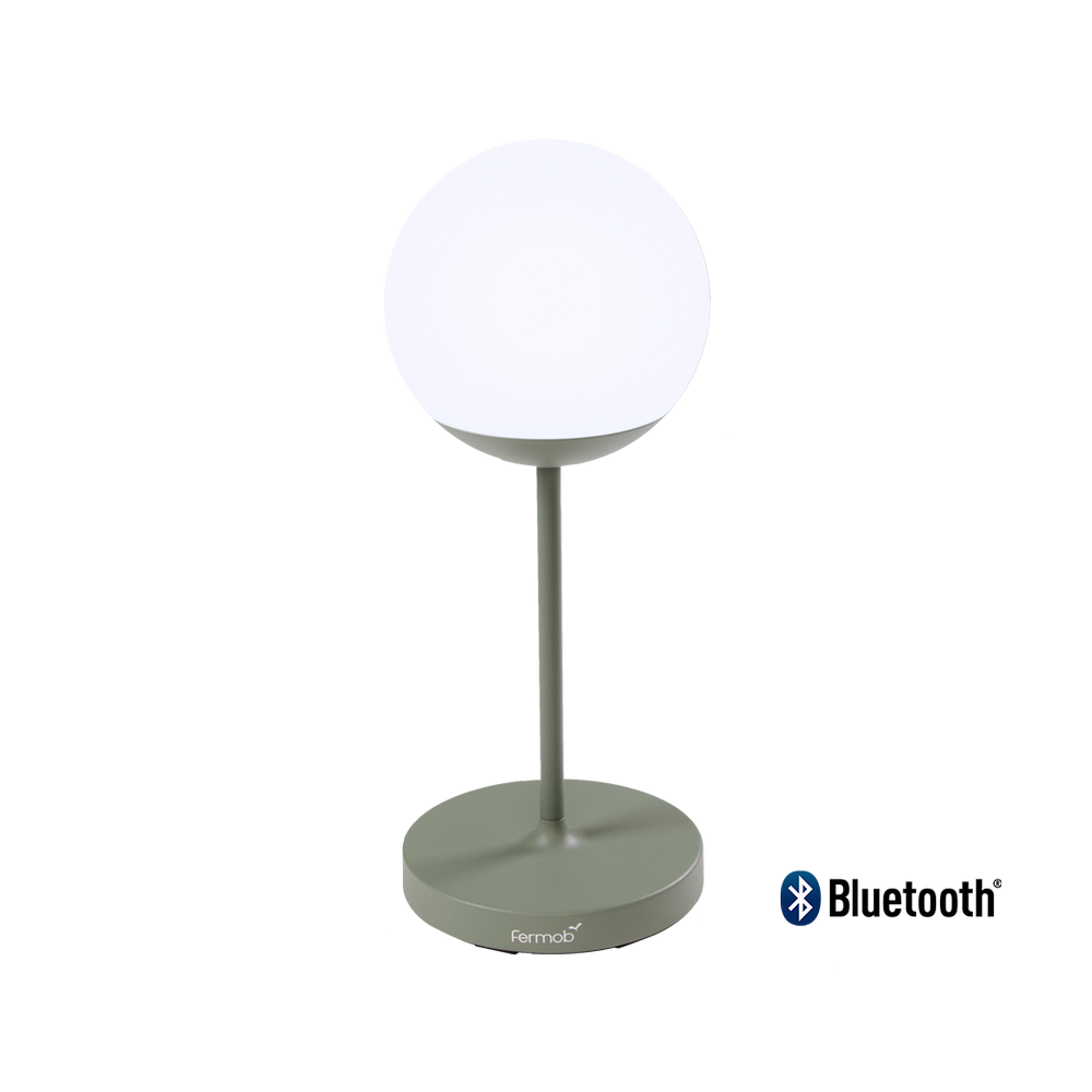 Akku große Tischleuchte Mooon! von Fermob Höhe 63 cm mit zwei Lichtfarben