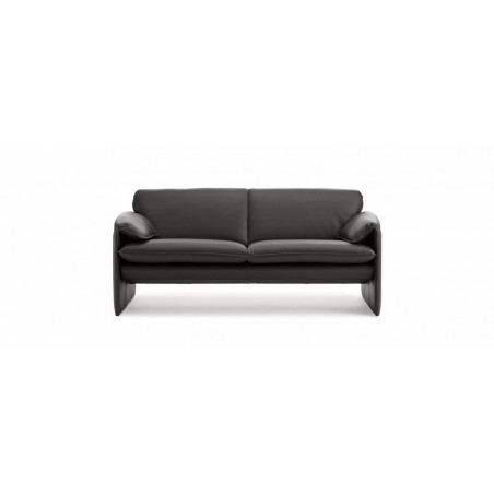 Frontansicht des Sofas Bora Bora von Leolux in schwarz