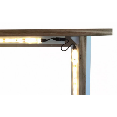 LED Beleuchtung für Bett Flai von Müller angeschaltet