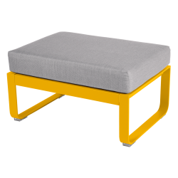 Hocker Bellevie von Fermob mit Polster in Flanellgrau und Untergestell in Honig