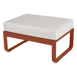 Hocker Bellevie von Fermob mit Polster in Grauweiß und Untergestell in Ocker