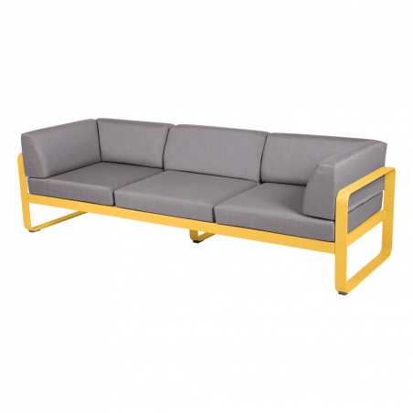 Wetterfestes Sofa Bellevie von Fermob mit Bezug in Flannelgrau und Gestell in Honig