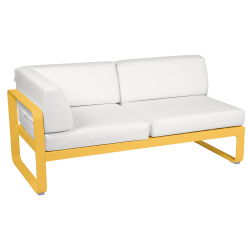 Outdoorsofa Bellevie von Fermob Eckmodul links mit Stoff in Weißgrau und Gestell in Honig