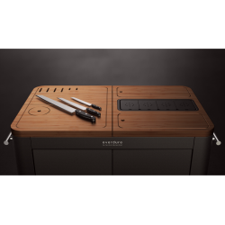 Arbeitsplatte der Outdoor Küche Everdure by Heston Blumenthal