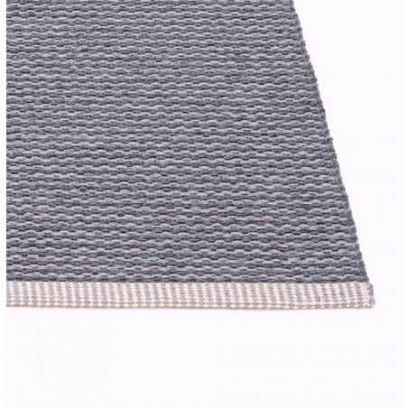 Robuster Teppich Mono 180 x 300 cm für Innen und Außen von Pappelina