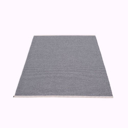 Robuster Teppich Mono 140 x 200 cm für Innen und Außen von Pappelina