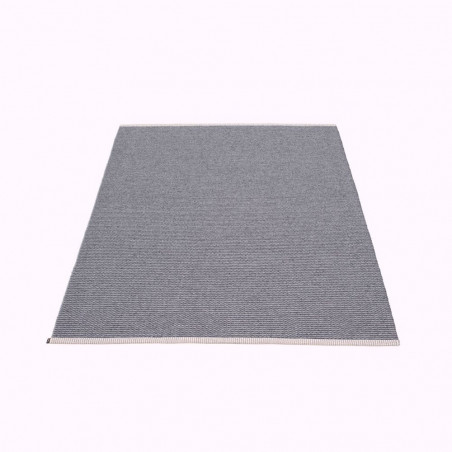 Robuster Teppich Mono 140 x 200 cm für Innen und Außen von Pappelina