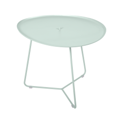 Niedriger Tisch mit abnehmbaren Tablett Cocotte von Fermob in Minze