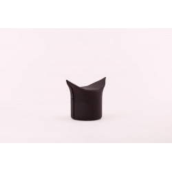 kleiner Polsterhocker Zipfel von Werther in schwarz