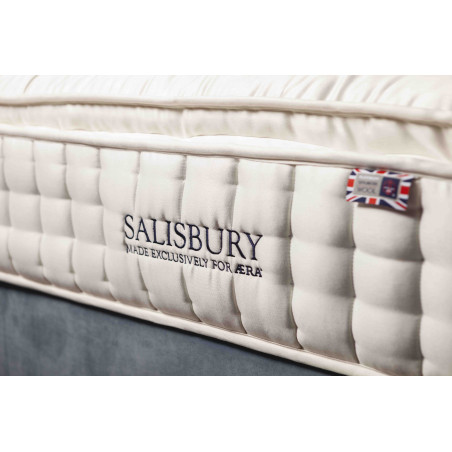 seitliche Aufnahme der Matratze Salisbury im Boxspringbett von Sleepeeze
