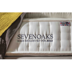 seitliche Aufnahme der Matratze Sevenoaks im Boxspringbett von Sleepeeze