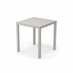 Kleiner wetterfester Tisch NOVA von EMU 70 x 70 cm