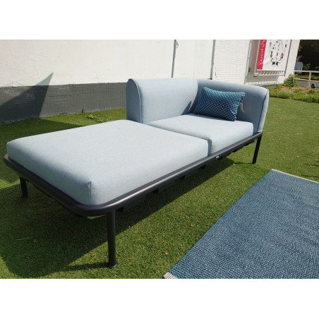 Dock Emu Sofa Front links