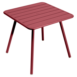 Wetterfester Tisch Luxembourg aus Aluminium von Fermob in Chili