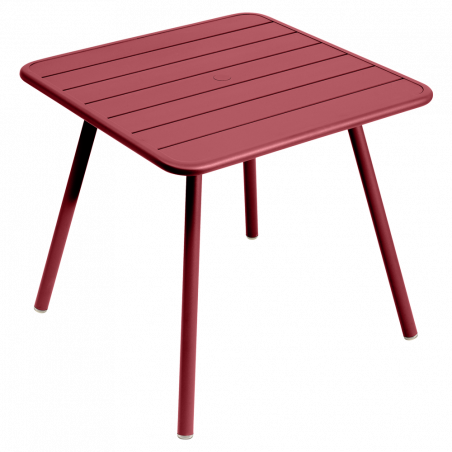 Wetterfester Tisch Luxembourg aus Aluminium von Fermob in Chili