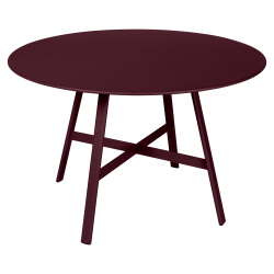 Esstisch So`o von Fermob in Farbe schwarzkirsche