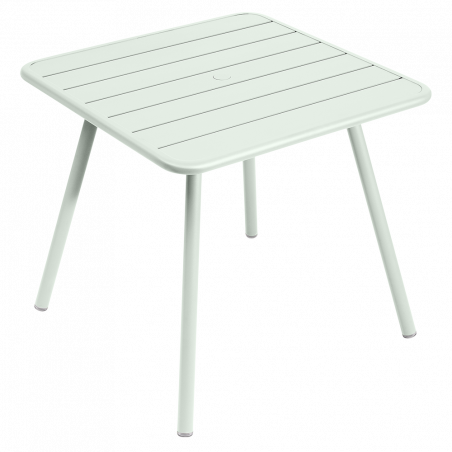Wetterfester Tisch Luxembourg aus Aluminium von Fermob in Minze