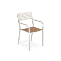 Stuhl Segno mit Teak Sitz und Armlehnen von Emu