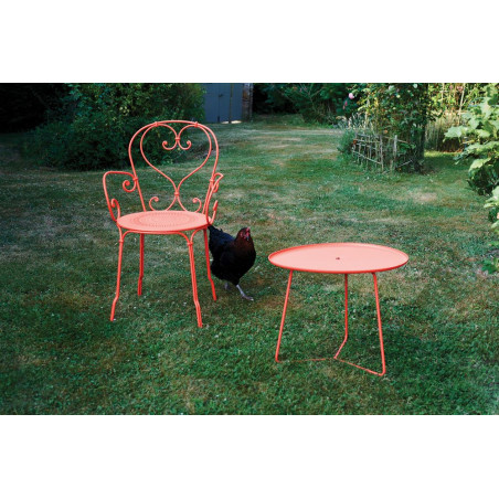 Niedriger Beistelltisch Cocotte mit abnehmbaren Tablett von Fermob