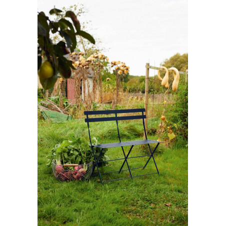 Bistro 2er Bank von Fermob im Garten