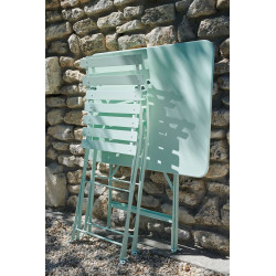 Wetterfester Tisch aus der Reihe Bistro mit ø 96cm von Fermob