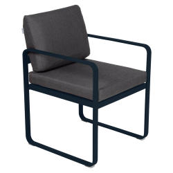 Bellevie Polsterstuhl Fermob wohndesign berlin bezug graphit Abyssblau