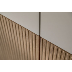 Kleiderschrank Mira + von Sudbrock