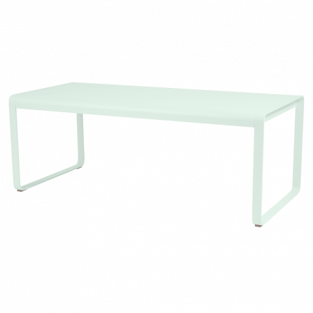 Leichter Esstisch Bellevie mit 196cm Länge von Fermob