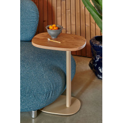 Toveri Couchtisch von Leolux
