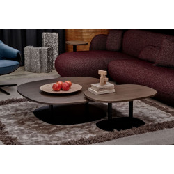 Toveri Couchtisch von Leolux